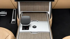 Land Rover Range Rover 2025