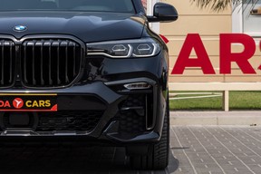 BMW X7 40i 2021