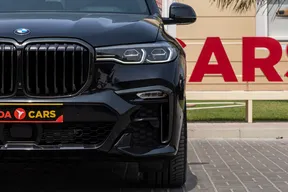 BMW X7 40 2021