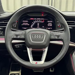 Audi SQ7 2024