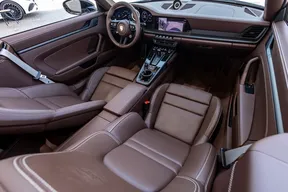 Porsche 911 Carrera GTS 2023