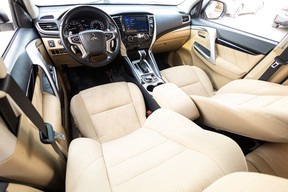 Mitsubishi Pajero Sport / Montero Sport / Shogun Sport 2019