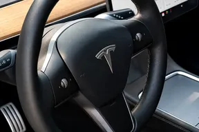 Tesla Model Y Performance 2023