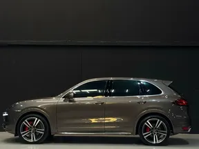 Porsche Cayenne GTS 2013