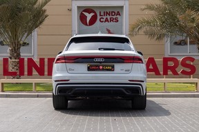 Audi Q8 2021