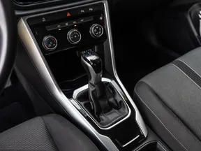 Volkswagen T-Roc 2024
