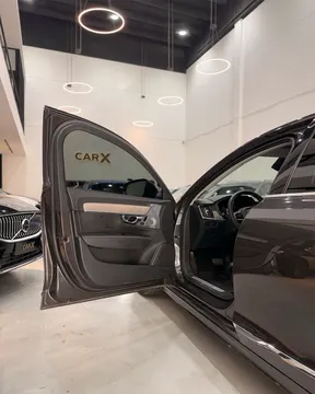 Volvo S90 B6 2023