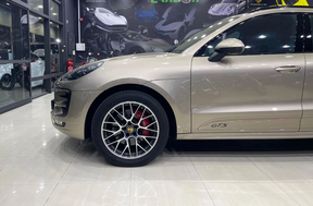 Porsche Macan GTS 2017