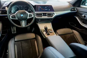 BMW 3 Series 320 2021