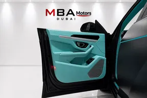 Lamborghini Urus 2021