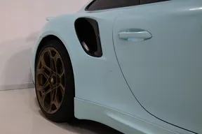 Porsche 911 Turbo S 2017