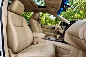 Nissan Pathfinder 2014