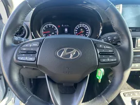Hyundai i10 2021