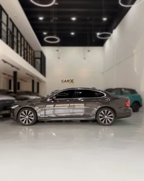 Volvo S90 B6 2023