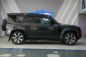 Land Rover Defender 130 2026
