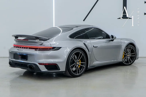 Porsche 911 Turbo S 2020