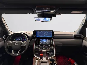 Lexus LX 600 2025