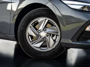 Hyundai Elantra / Avante 2025