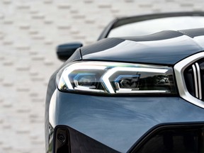 BMW 3 Series 320 2025