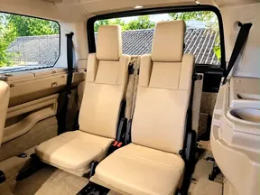 Land Rover LR4 2015