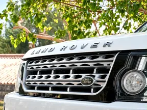 Land Rover LR4 2015