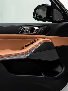 BMW X5 40 2023