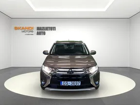 Mitsubishi Outlander / Airtek 2016