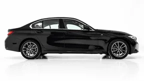 BMW 3 Series 325 2025