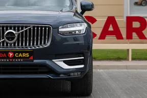 Volvo XC90 B5 2023