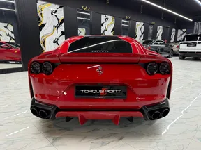 Ferrari 812 Superfast 2020