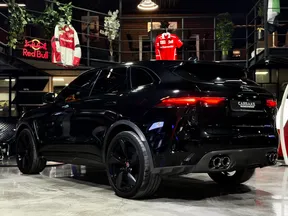 Jaguar F-Pace SVR 2021