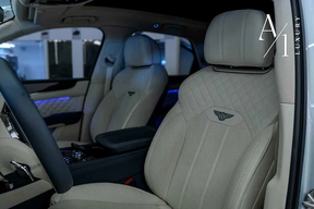Bentley Bentayga 2023