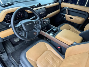 Land Rover Defender 90 2024