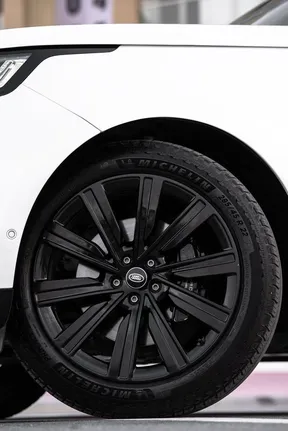 Land Rover Range Rover 2025