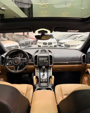 Porsche Cayenne S 2016