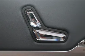 BMW 7 Series 735 2025