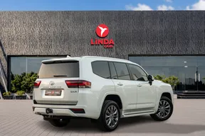 Toyota Land Cruiser 2024