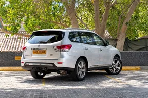 Nissan Pathfinder 2014