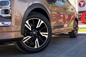 Mitsubishi Eclipse Cross 2024