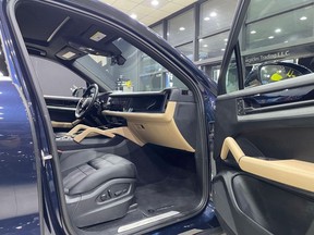 Porsche Cayenne 2024