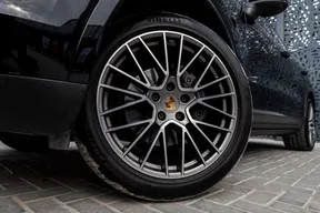 Porsche Cayenne 2022