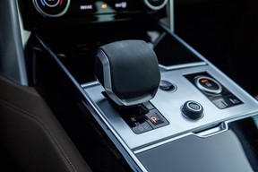 Land Rover Range Rover 2023