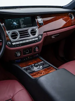 Rolls-Royce Ghost 2011