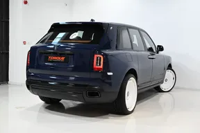 Rolls-Royce Cullinan 2023