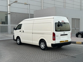 Toyota HiAce 2021