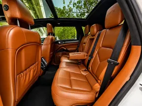 Porsche Cayenne GTS 2016