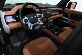 Land Rover Defender 110 2024