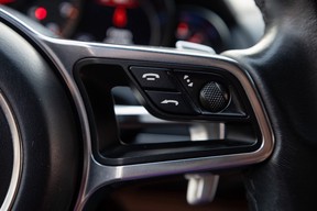 Porsche Cayenne GTS 2016