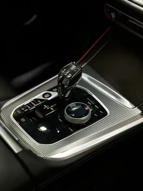 BMW X5 40 2023