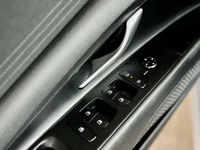 Hyundai Elantra / Avante 2025